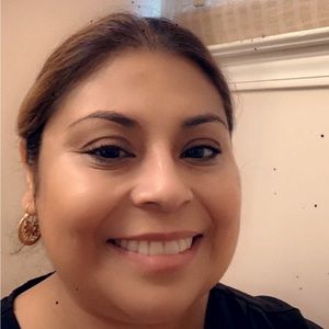 Meet your Posher, Danya